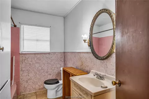 1115 E 26th St, Bryan, TX 77803 photo 16