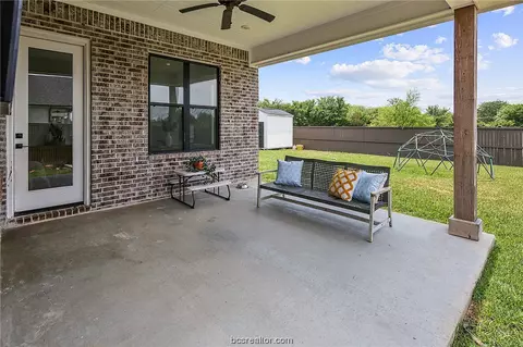 5142 Maroon Creek Dr, Bryan, TX 77802 photo 10