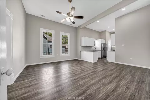 440 E Bell, Bartlett, TX 76511 photo 12
