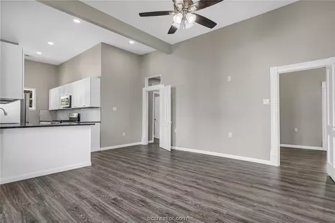 440 E Bell, Bartlett, TX 76511 photo 13