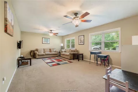 806 Vine St, Bryan, TX 77802 photo 8