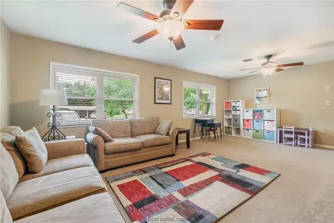 806 Vine St, Bryan, TX 77802 photo 10