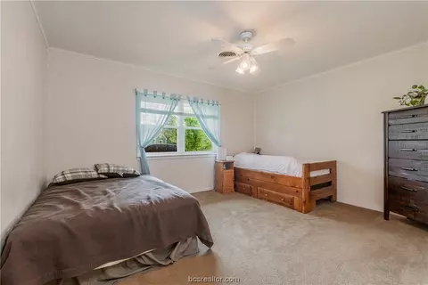 806 Vine St, Bryan, TX 77802 photo 16