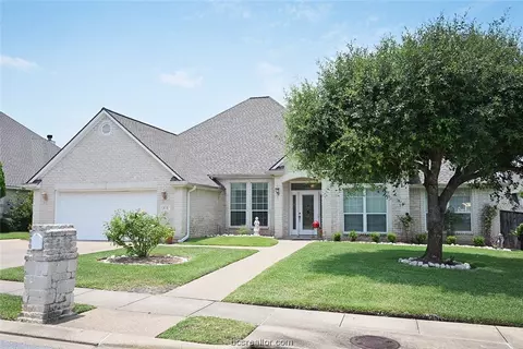 315 Sapphire Dr, College Station, TX 77845