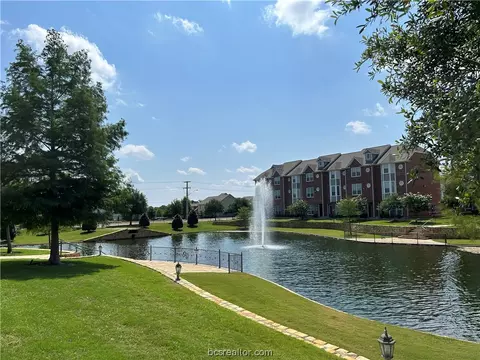 1198 Jones Butler Road 908, College Station, TX 77840
