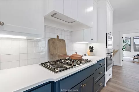 4326 Fox River Ln, Bryan, TX 77802 photo 8