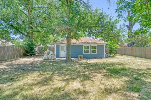 1510 Maple Dr, Bryan, TX 77803 photo 22