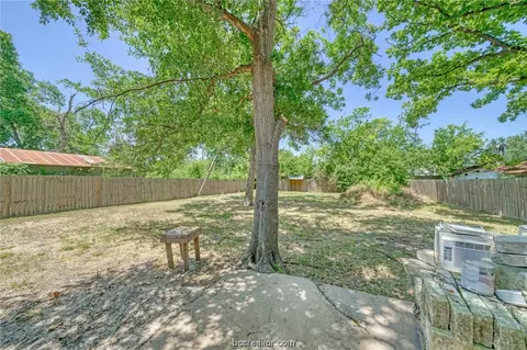 1510 Maple Dr, Bryan, TX 77803 photo 21