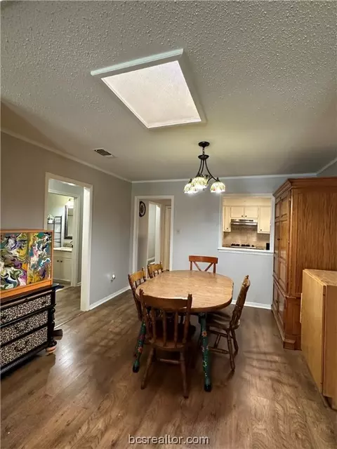 906 Westview St, Bryan, TX 77802 photo 9