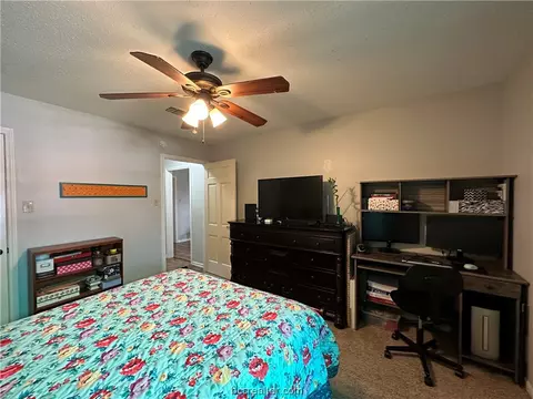 906 Westview St, Bryan, TX 77802 photo 13