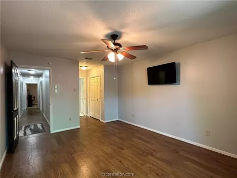 906 Westview St, Bryan, TX 77802 photo 16