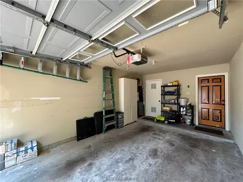 906 Westview St, Bryan, TX 77802 photo 21
