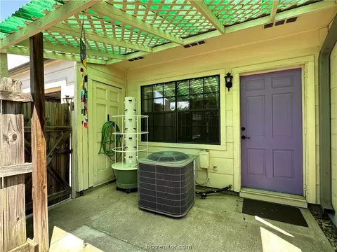 906 Westview St, Bryan, TX 77802 photo 26