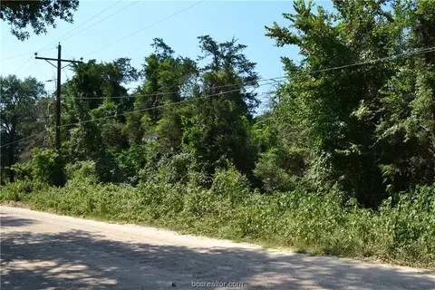 272 Yaupon Drive, Caldwell, TX 77836