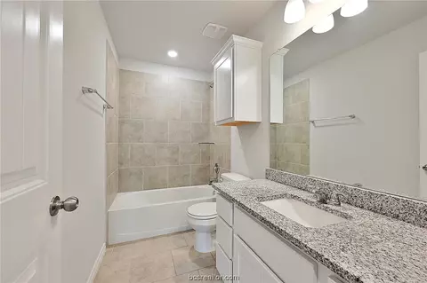 5240 Montague Loop, Bryan, TX 77807 photo 9