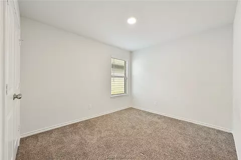 5240 Montague Loop, Bryan, TX 77807 photo 15