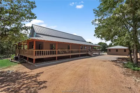 6440 Johnny Bars Cir, College Station, TX 77845