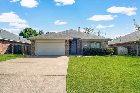 4117 Halifax Dr, College Station, TX 77845