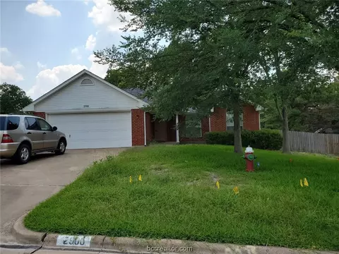 2900 Westwood Main Dr, Bryan, TX 77807