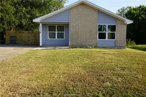 1116 Bittle Ln, Bryan, TX 77803