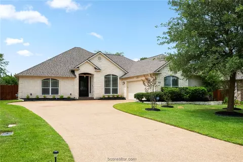 4408 Edinburgh Pl, College Station, TX 77845