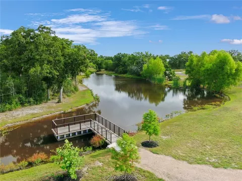 1560 Millican Mdws, College Station, TX 77845