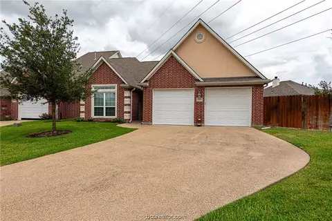 3240 Peterson Way, Bryan, TX 77802