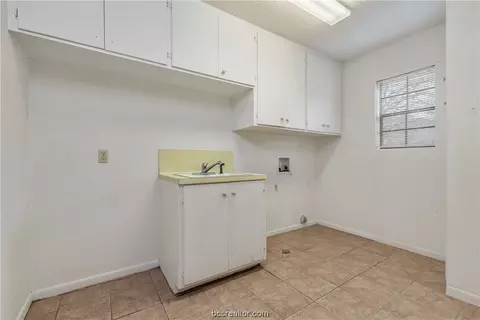 3109 Overcrest Dr, Bryan, TX 77808 photo 15