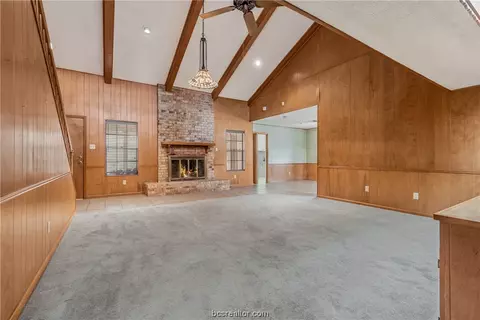 3109 Overcrest Dr, Bryan, TX 77808 photo 8