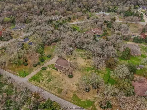 3109 Overcrest Dr, Bryan, TX 77808 photo 29