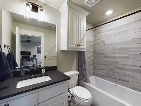 3055 Wolfpack Loop, Bryan, TX 77808 photo 20