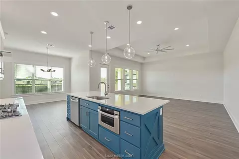 4327 Fox River Ln, Bryan, TX 77802 photo 7