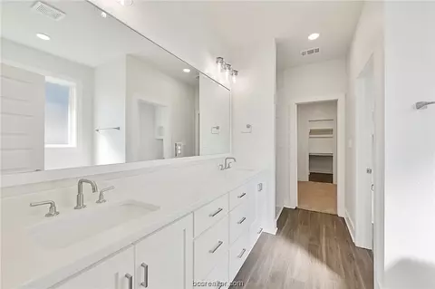 4327 Fox River Ln, Bryan, TX 77802 photo 13