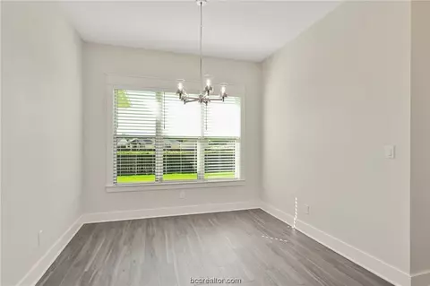4327 Fox River Ln, Bryan, TX 77802 photo 8