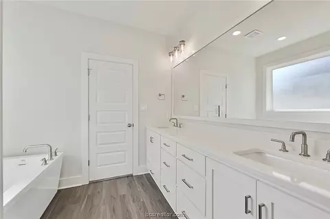 4327 Fox River Ln, Bryan, TX 77802 photo 14