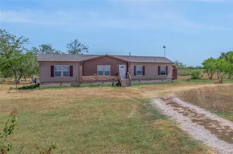 5844 Standing Rock Rd, Bryan, TX 77808