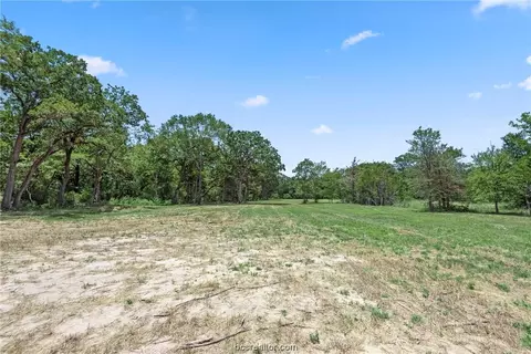 4775 Cole Ln, Bryan, TX 77802 photo 8