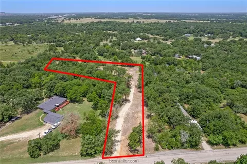 4775 Cole Ln, Bryan, TX 77802