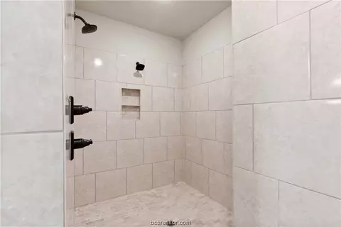 10391 Bourbon Ln, Bryan, TX 77808 photo 36
