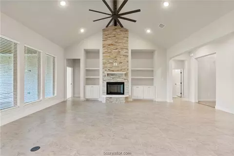 10391 Bourbon Ln, Bryan, TX 77808 photo 10