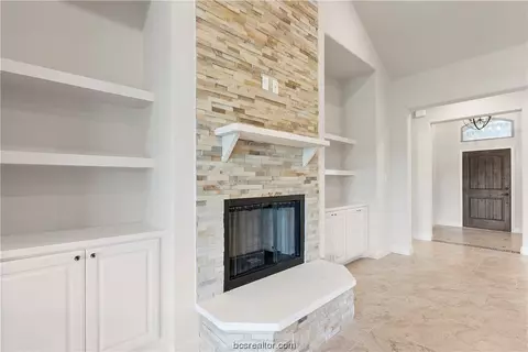 10391 Bourbon Ln, Bryan, TX 77808 photo 12