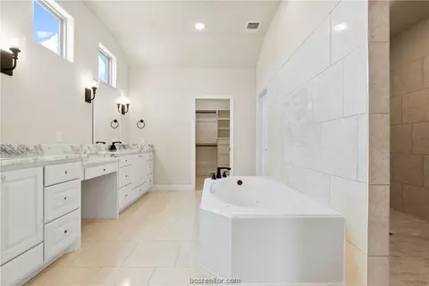 10391 Bourbon Ln, Bryan, TX 77808 photo 34