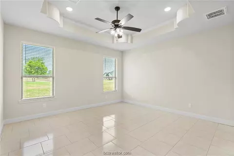 10391 Bourbon Ln, Bryan, TX 77808 photo 32