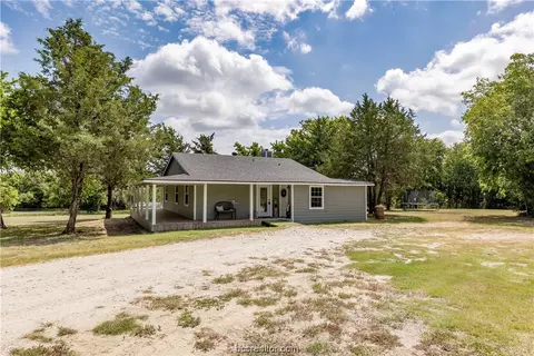 4112 Scenic View Dr, Anderson, TX 77830