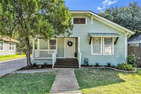 1010 E 25th St, Bryan, TX 77803