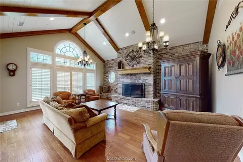 5898 Easterling Dr, Bryan, TX 77808 photo 10
