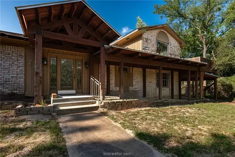 47 Kingston, Hilltop Lakes, TX 77871
