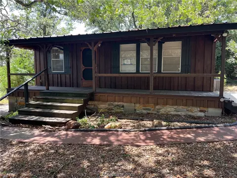 108 Hickory Ln, Somerville, TX 77879