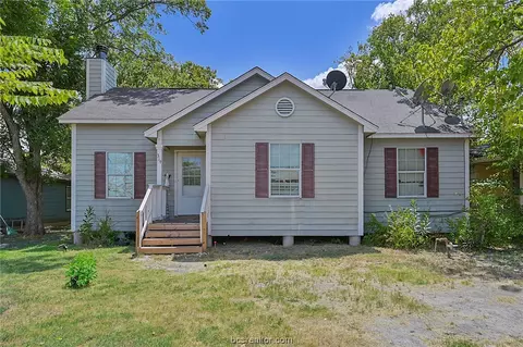 319 Ave C, Somerville, TX 77879