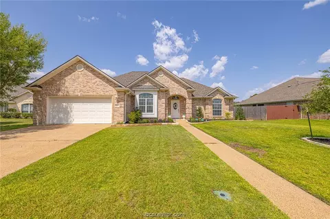 4403 Colony Place Dr, Bryan, TX 77808